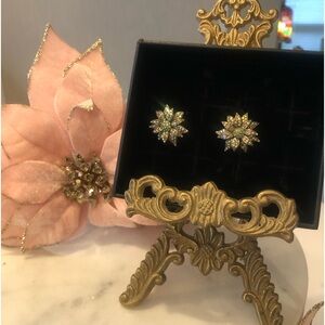 New Heidi Daus Holiday Wishes Pierced Earrings